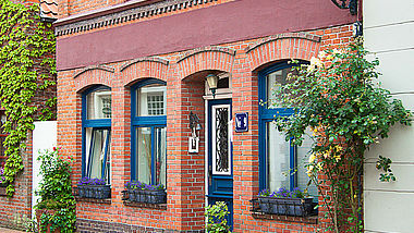 Wohnhaus aus Backstein in Ostfriesland